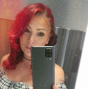 Meet your Posher, Farrah